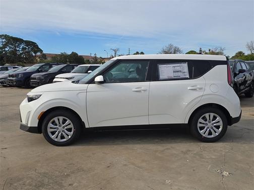 2025 Kia Soul LX