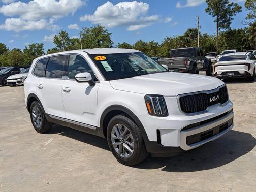 2025 Kia Telluride LX