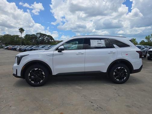 Glacier White 2026 Kia Sorento S