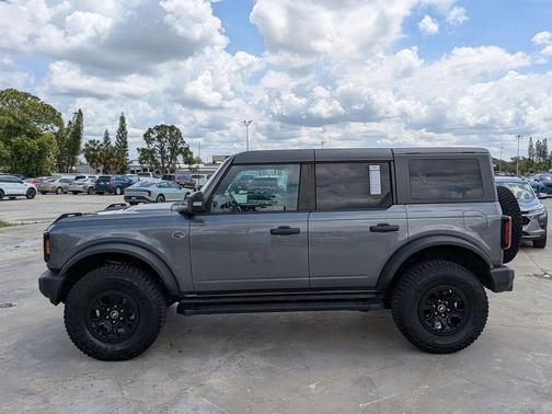 Gray Metallic 2022 Ford Bronco Wildtrak