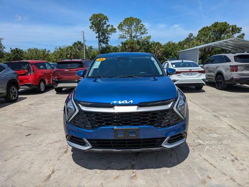 Sapphire Blue 2023 Kia Sportage EX
