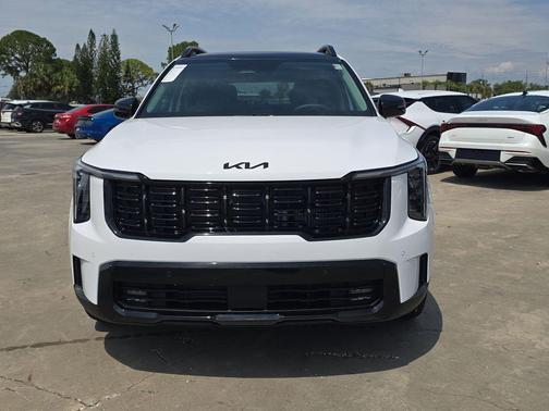 Glacial White Pearl 2026 Kia Sorento X-Line EX
