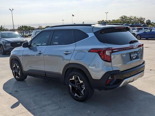 2025 Kia Seltos EX