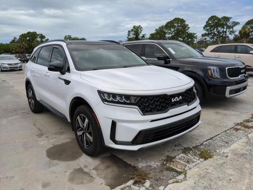 2023 Kia Sorento S