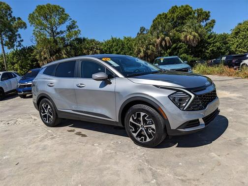 2025 Kia Sportage EX
