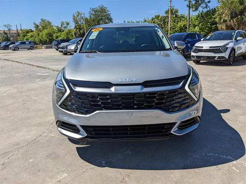 2025 Kia Sportage EX