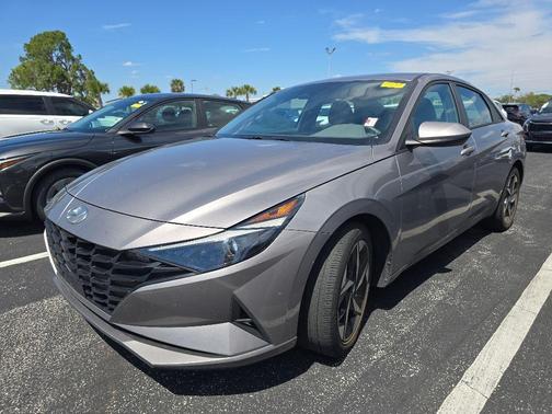 Metal 2023 Hyundai ELANTRA SEL