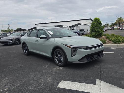 Haze 2026 Kia K4 LXS