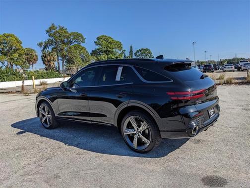 2023 Genesis GV70 2.5T