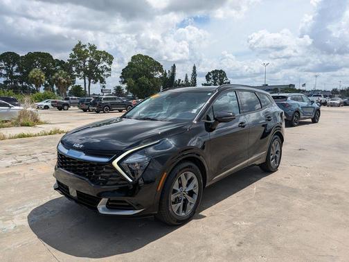 Ebony Black 2023 Kia Sportage SX