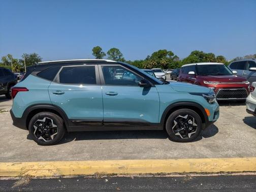 2025 Kia Seltos S