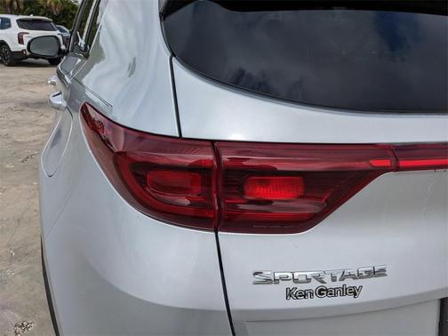 2021 Kia Sportage S