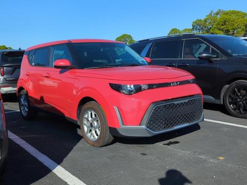 2024 Kia Soul LX
