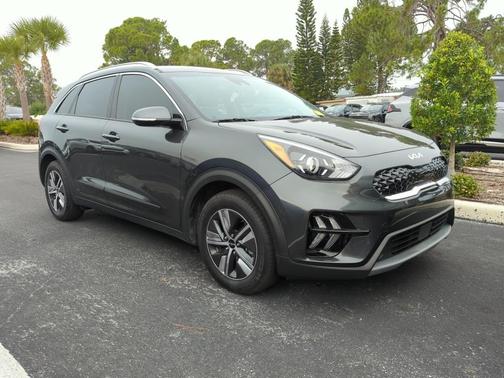 2022 Kia Niro Plug-In Hybrid EX