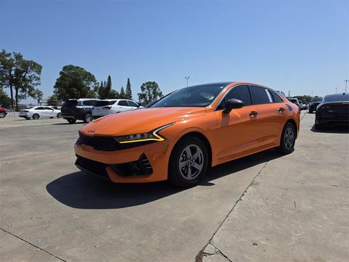 2022 Kia K5 LXS