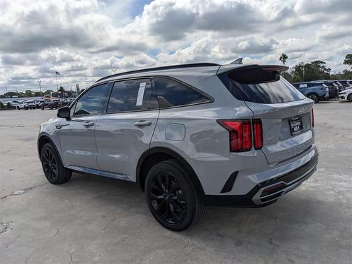 2022 Kia Sorento SX