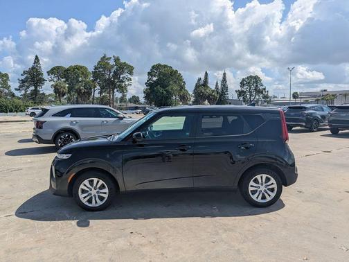 Cherry Black 2022 Kia Soul LX