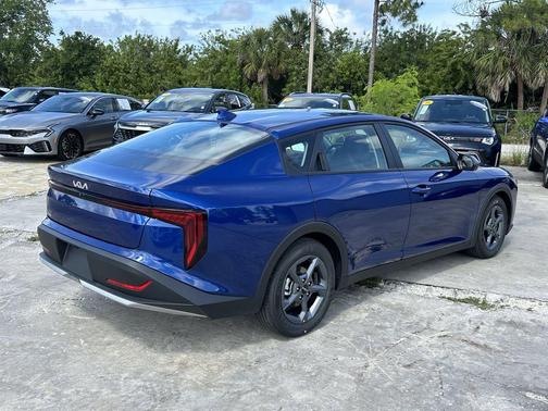 Deep Sea Blue 2026 Kia K4 LXS