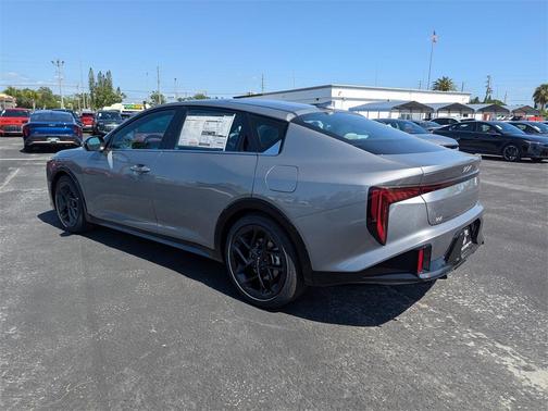 2025 Kia K4 GT-Line Turbo
