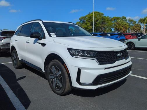 2023 Kia Sorento S