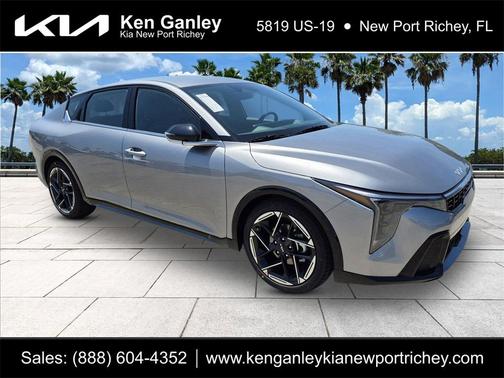 2025 Kia K4 GT-Line
