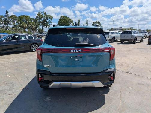 Blue 2026 Kia Seltos EX