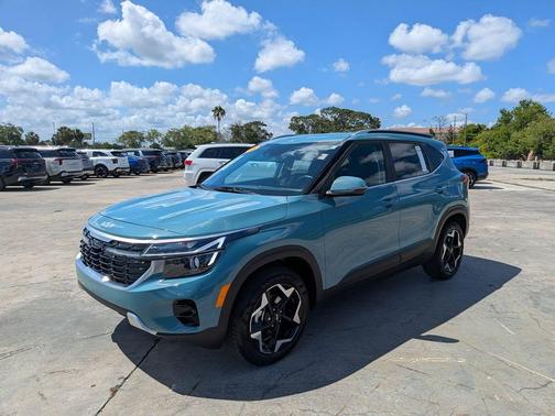 Blue 2026 Kia Seltos EX