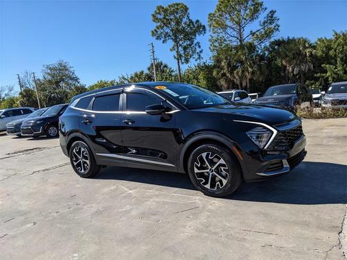 2025 Kia Sportage EX