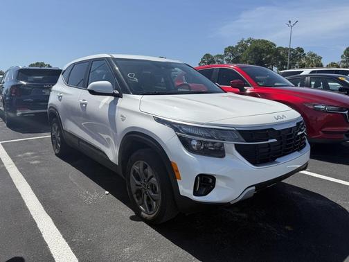2024 Kia Seltos LX