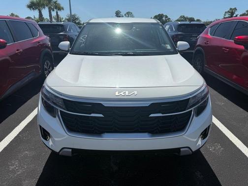 2024 Kia Seltos LX