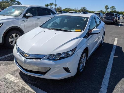 2018 Chevrolet Volt LT