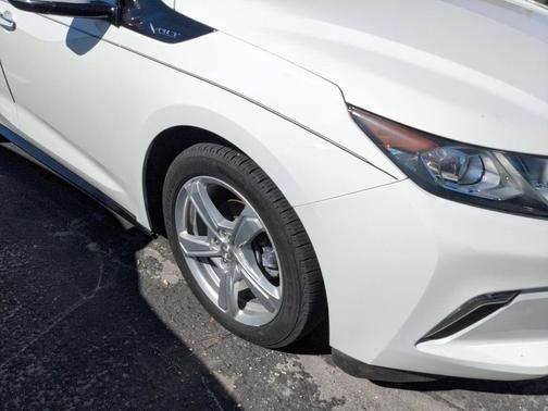 2018 Chevrolet Volt LT