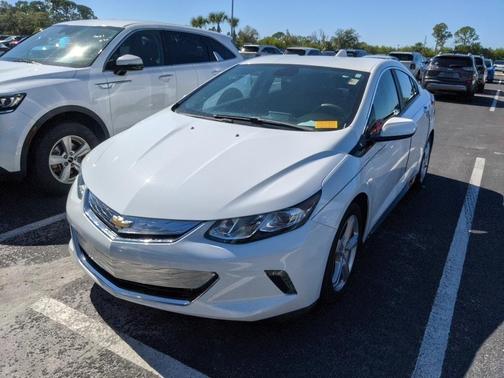 2018 Chevrolet Volt LT