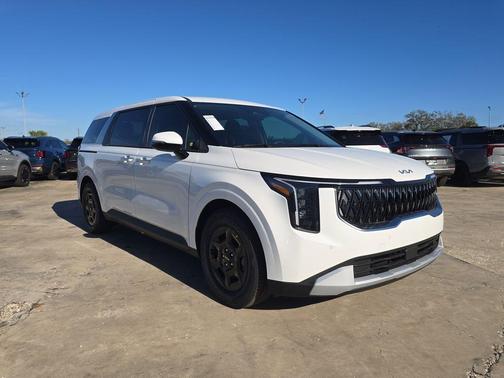 2026 Kia Carnival LXS