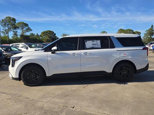 2026 Kia Carnival LXS