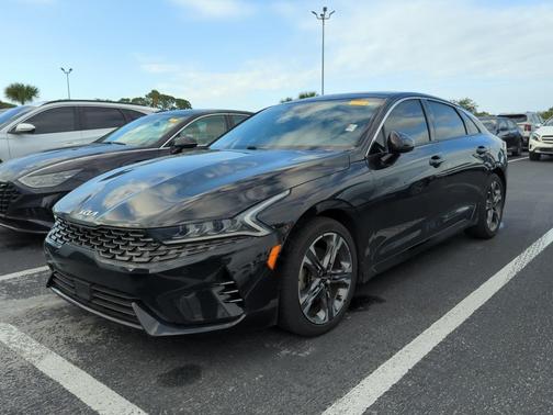 2022 Kia K5 EX