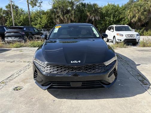2022 Kia K5 EX