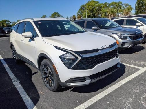 2023 Kia Sportage EX