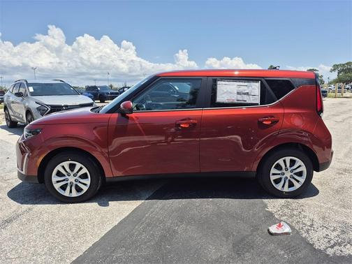 2025 Kia Soul LX