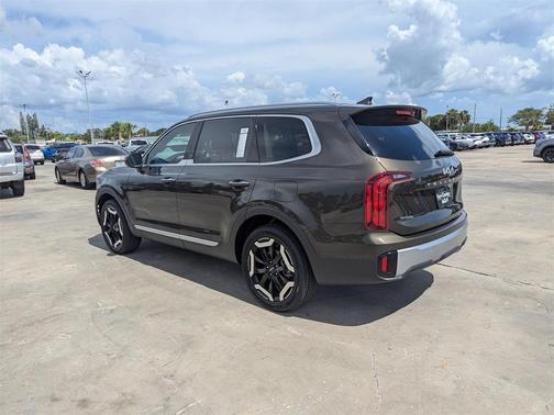 2024 Kia Telluride S