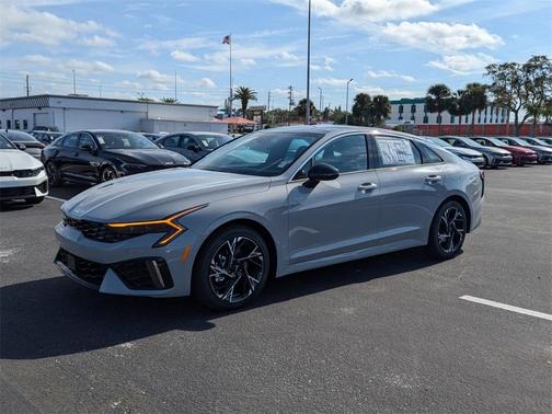 2025 Kia K5 GT-Line