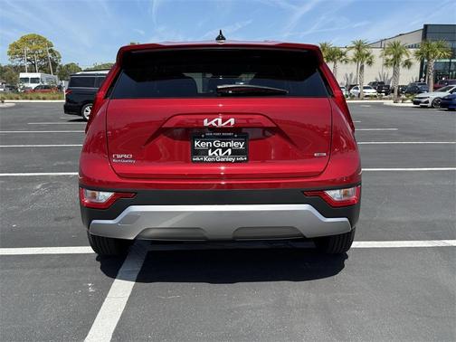 2025 Kia Niro LX