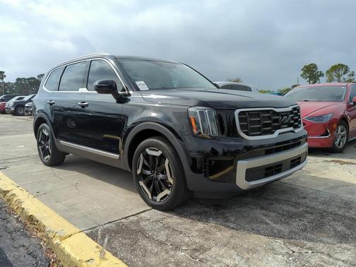 2023 Kia Telluride S