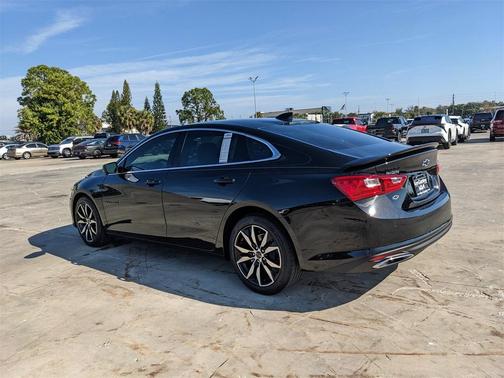 2025 Chevrolet Malibu RS