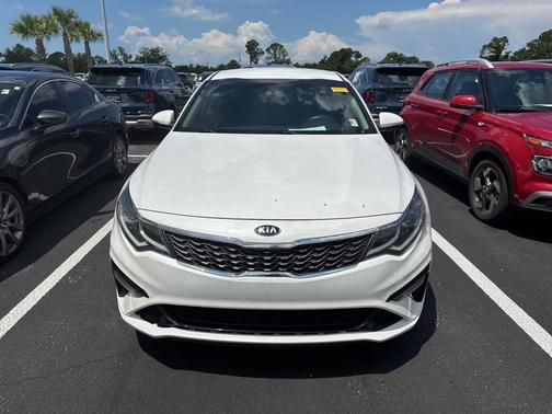 2020 Kia Optima LX