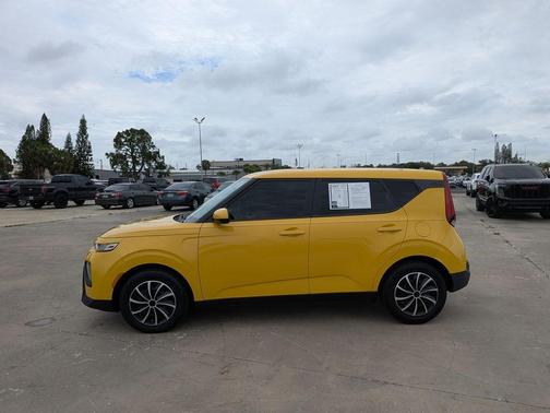 Solar Yellow 2020 Kia Soul LX