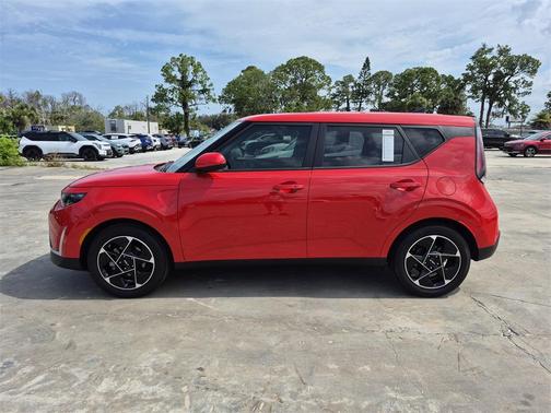 2023 Kia Soul EX