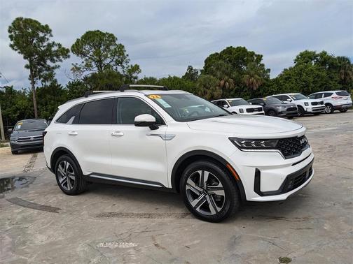 2022 Kia Sorento Plug-In Hybrid SX