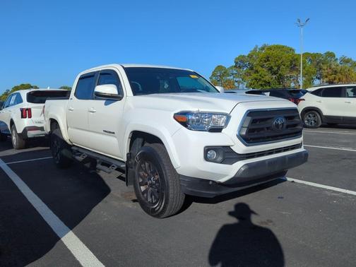 2022 Toyota Tacoma SR5