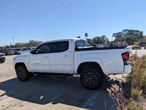 2022 Toyota Tacoma SR5